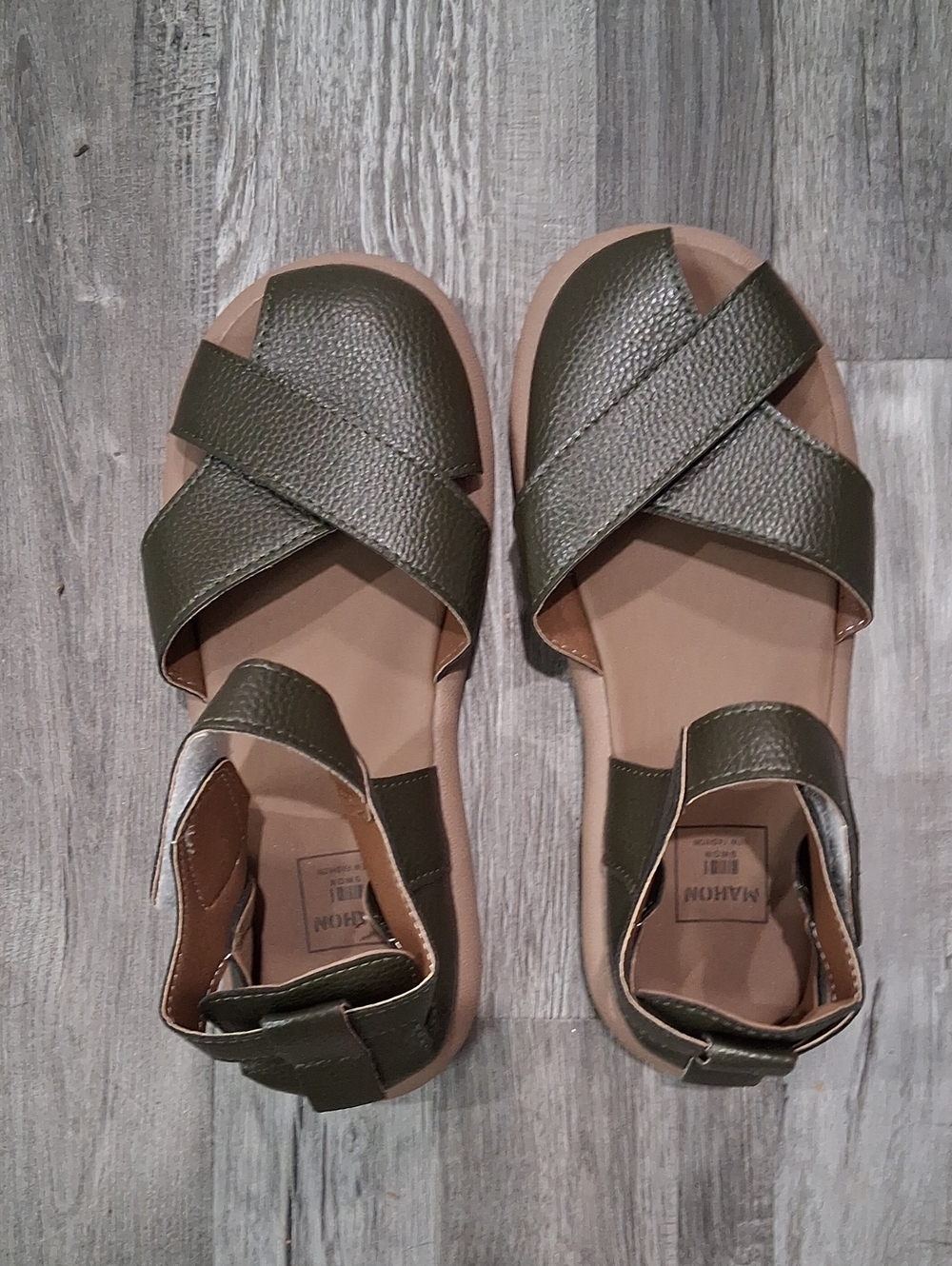 Manhon Swon Green New Fashion Sandels Womans Size 39